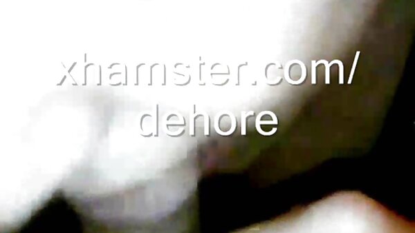 جميلة شقراء وقحة Carie Sable تمارس الجنس عن طريق الفم رهيبة مع صديقتها ذات الشعر شكس اجنبي الطويل