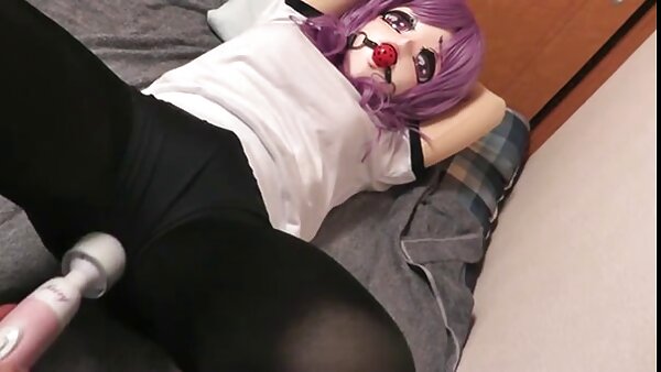 المدبوغة العجيبة إلهة الشعر الأشقر المدبوغة من أجل افلام سكس اجنبي xnxx analfuck المشبع بالبخار في وضع الكلب