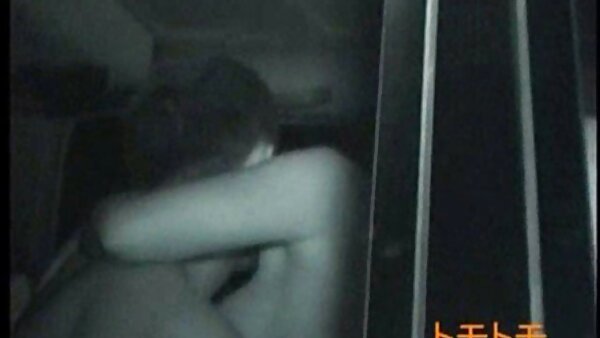 عاهرة سكس عربي افلام اجنبية قذرة كاتي باركر تظهر لها كس يقطر