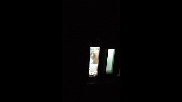 المشاغب jap في سن افلام سكس اجنبي كامل مترجم المراهقة روي يازاوا يعطي titjob وضربات الديك